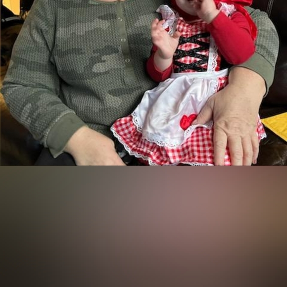 Girls red riding hood costume - Picture 2 of 2